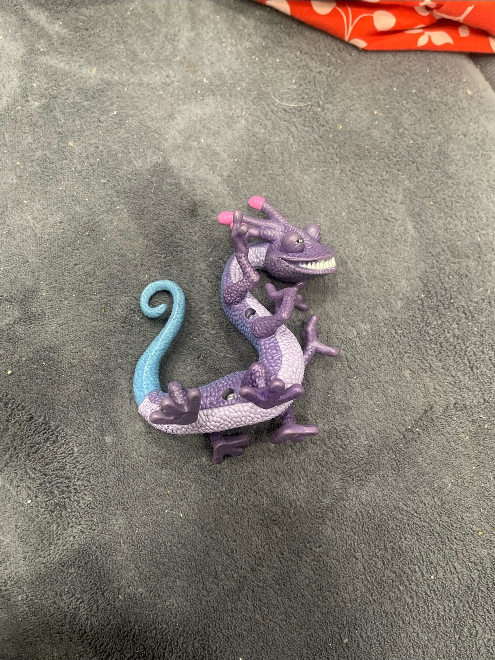 Purple & Blue Decorative Gecko Figurine for Reptile Enthusiasts